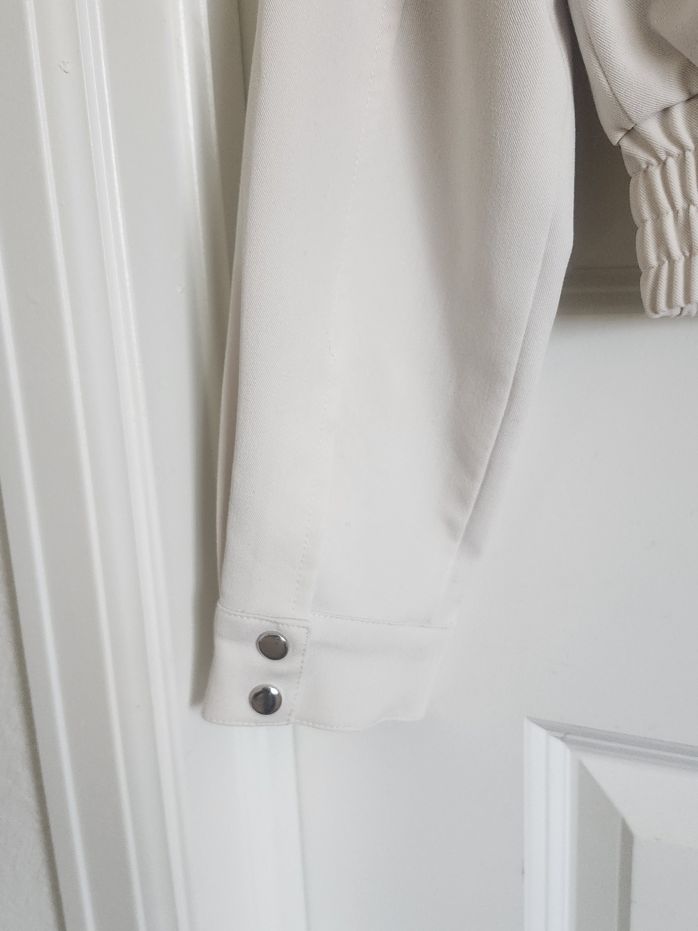 Jason Wu Light Cream Cropped Bomber Jacket - Picture 7 of 7